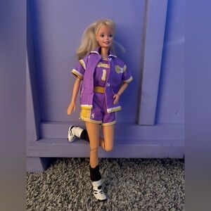 Vintage ‘98 NBA LA Laker Barbie